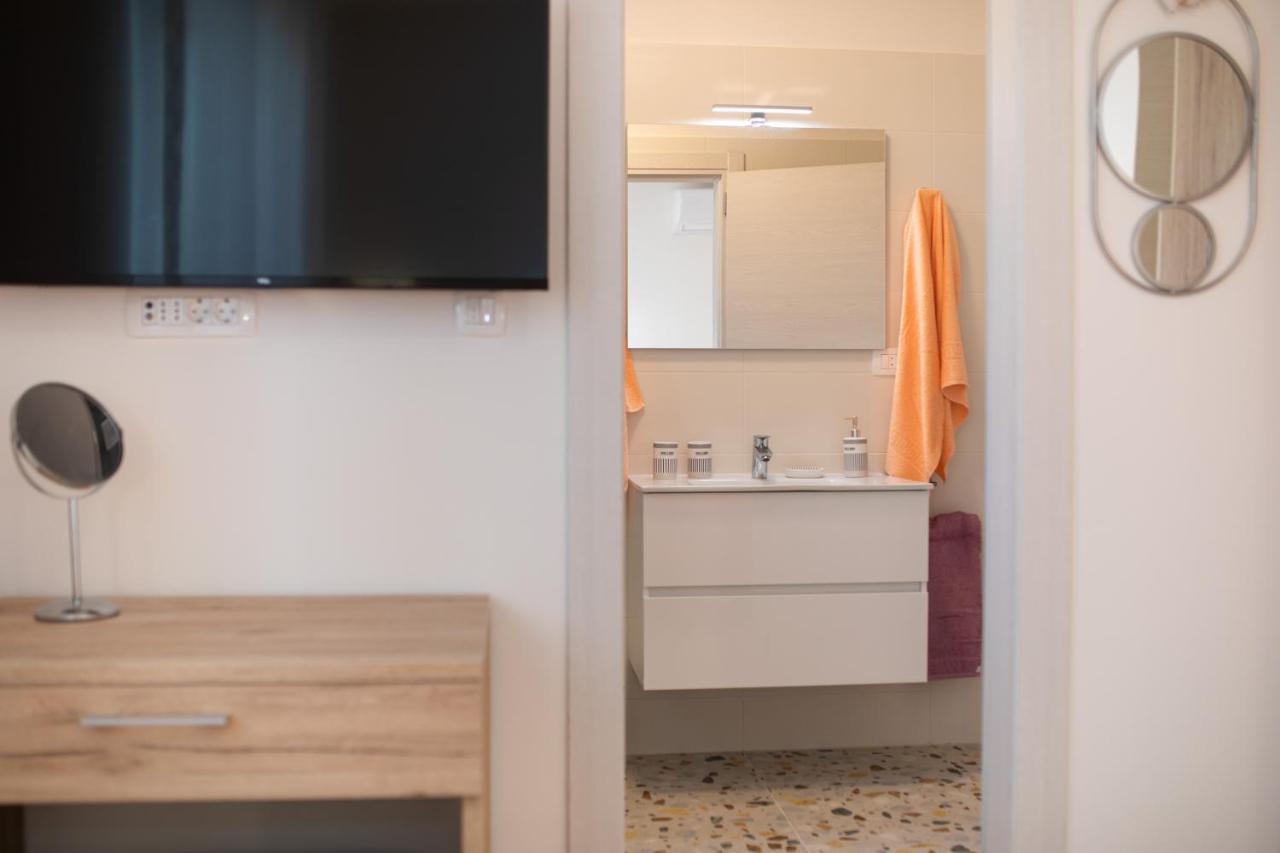 Apartman Ivona Na 1. Katu Malinska Extérieur photo