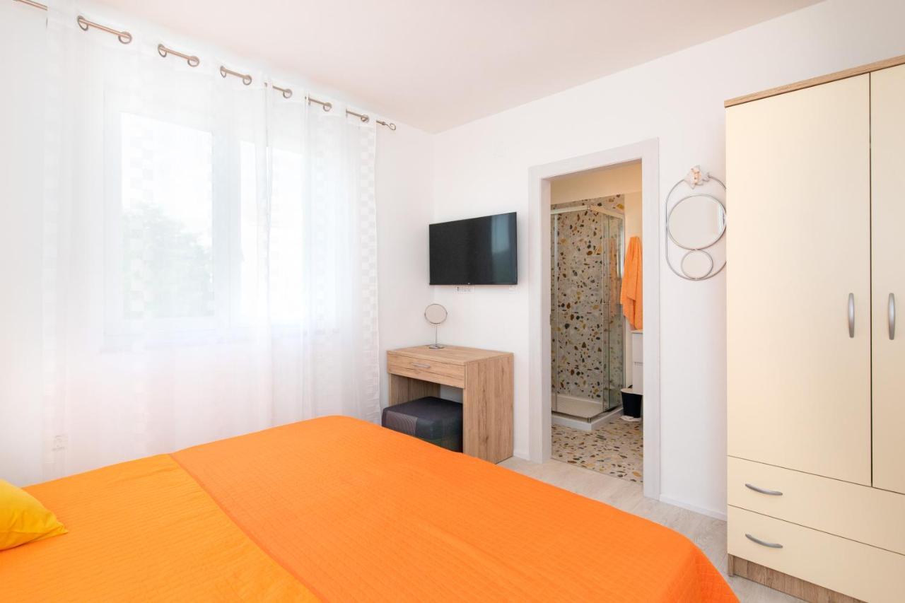 Apartman Ivona Na 1. Katu Malinska Extérieur photo